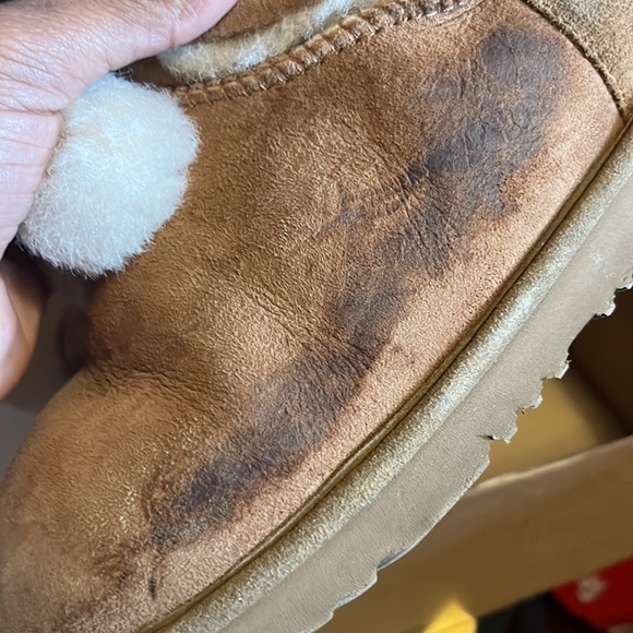 Brown Ugg boots - Picture 3 of 4